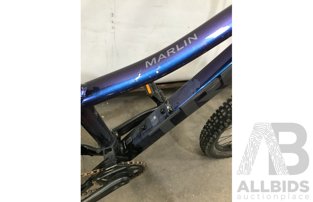 Trek Marlin 8 Speed Mountain Bike