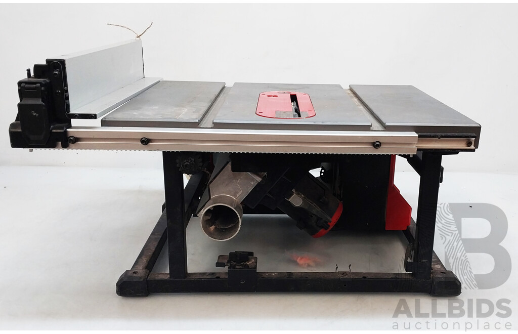 Milwaukee M18 FTS210 210mm Table Saw