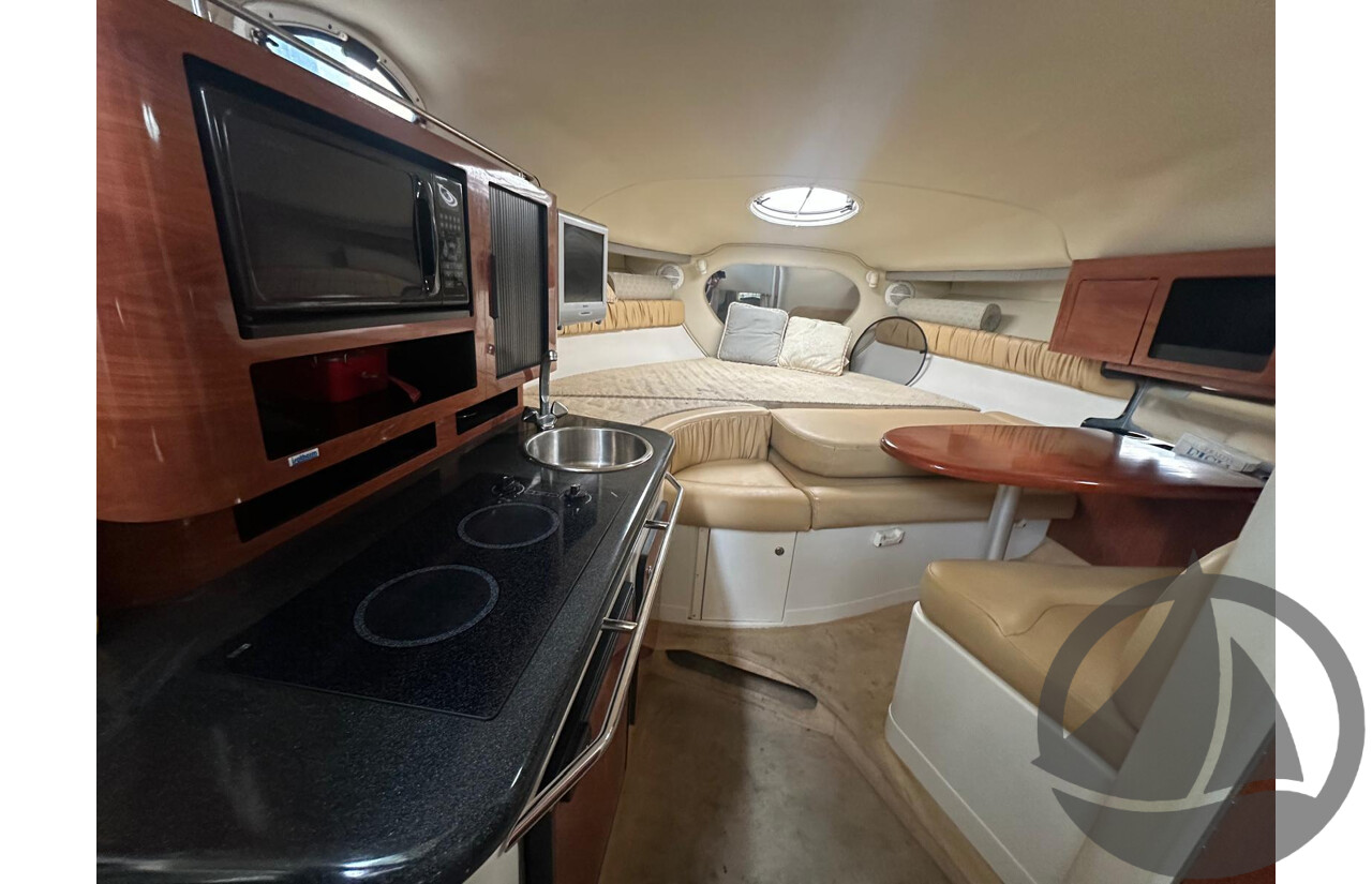 NO RESERVE PRE-LOVED - 2005 Monterey 280 Sports Cruiser, Twin Volvo V6 Engines