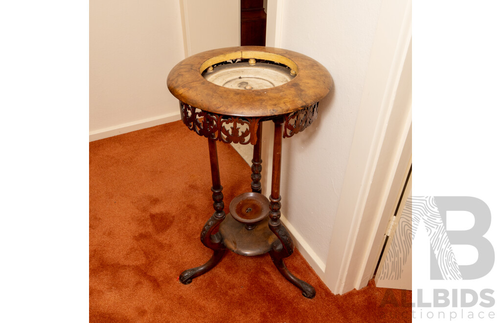 Good Victorian Burr Walnut Jardinier Stand