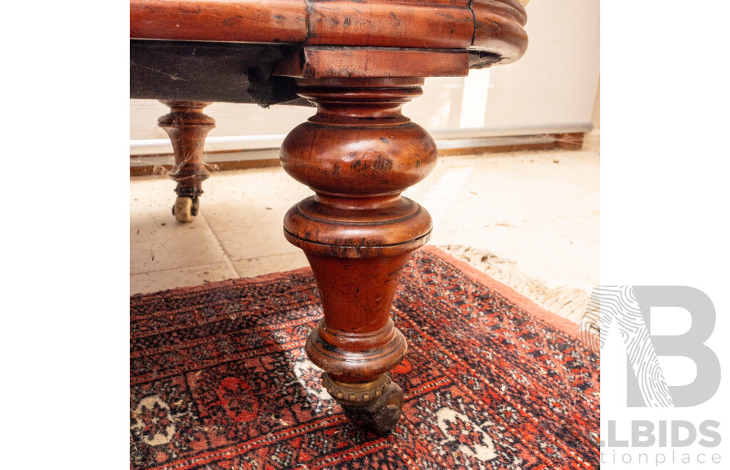 Victorian Mahogany Open Ended Chaise with Calico Upholstery