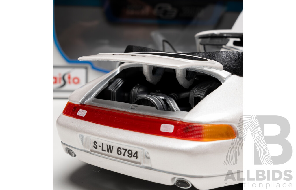Maisto Special Edition 1994 Porsche 911 (993) Carrera Convertible Pearl White 1:18 Scale Model Car - New