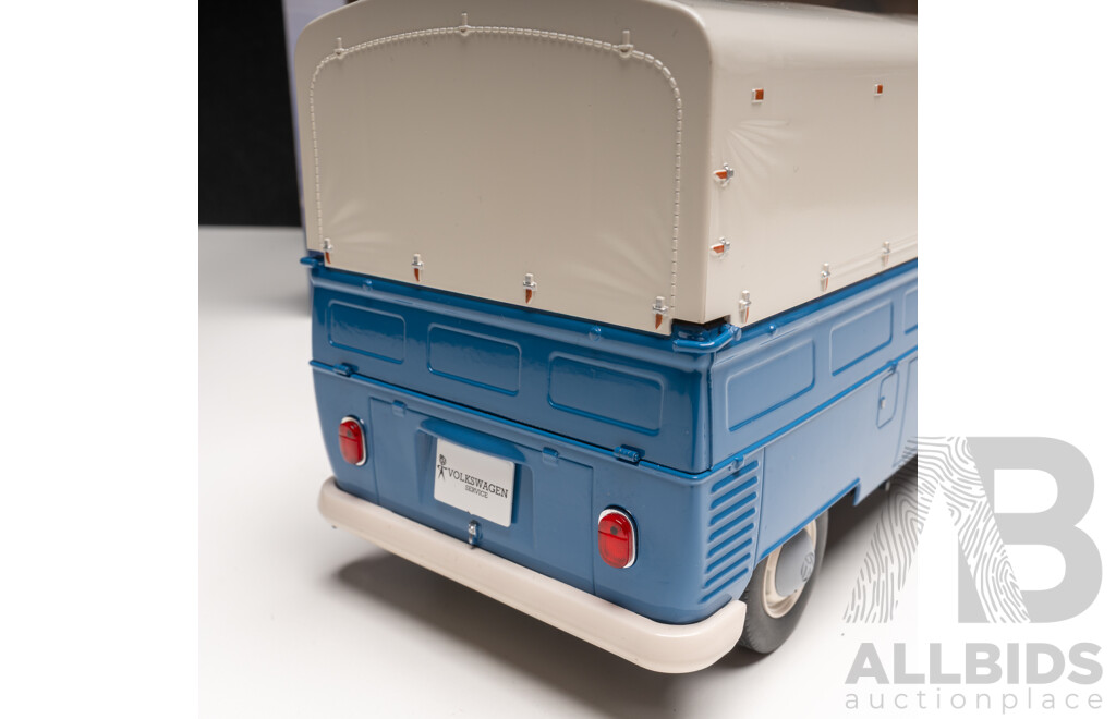 Solido 1950 VW Volkswagen T1 Service Pickup Blue 1:18 Scale Model Car 1:18 Scale Model Car