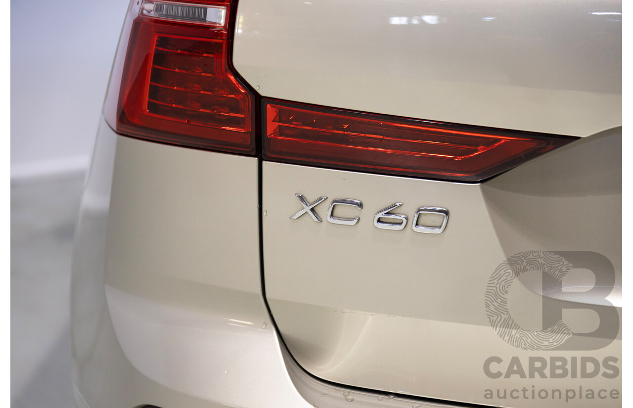 04/2019 Volvo XC60 T5 Momentum (AWD) 246 MY19 4d Wagon Gold Turbo 2.0L