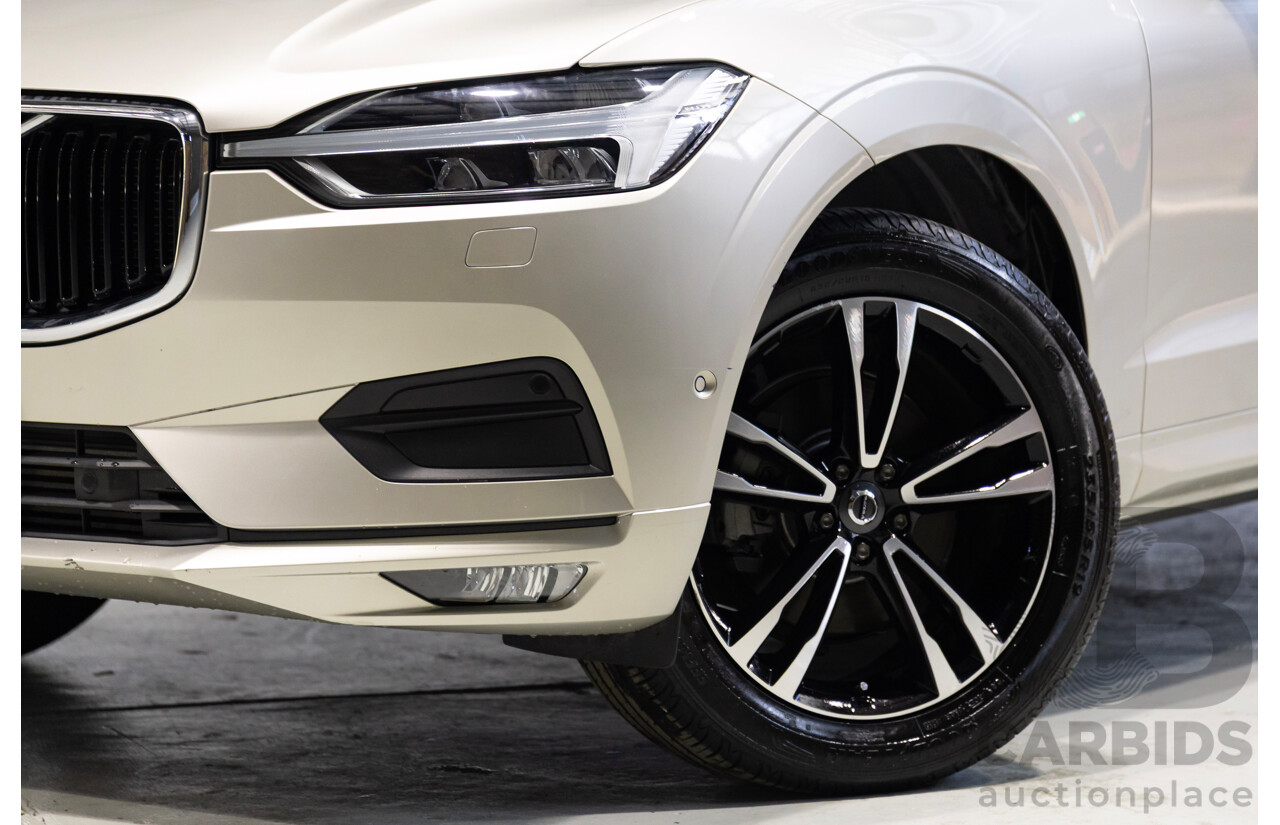 04/2019 Volvo XC60 T5 Momentum (AWD) 246 MY19 4d Wagon Gold Turbo 2.0L