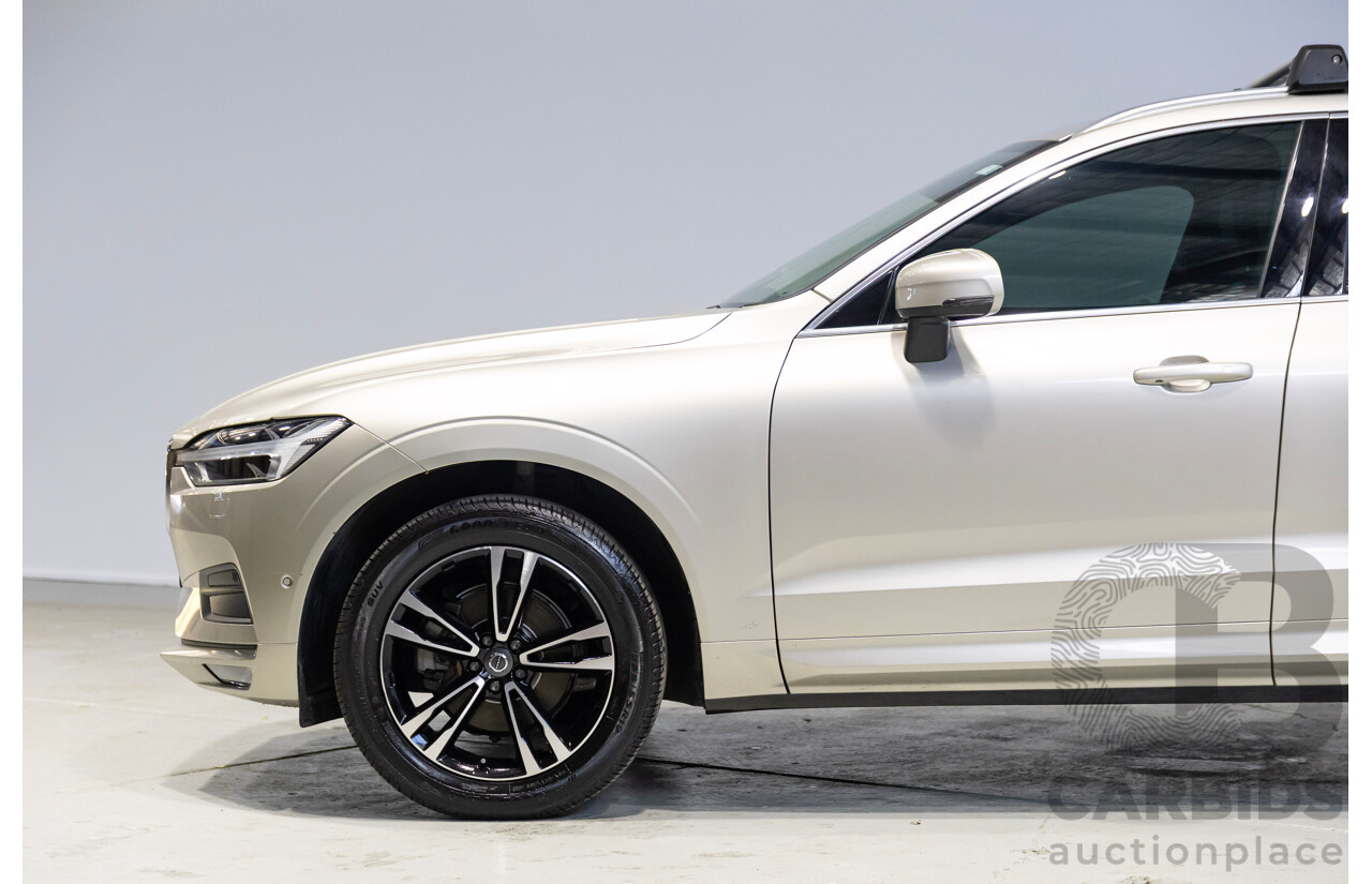 04/2019 Volvo XC60 T5 Momentum (AWD) 246 MY19 4d Wagon Gold Turbo 2.0L