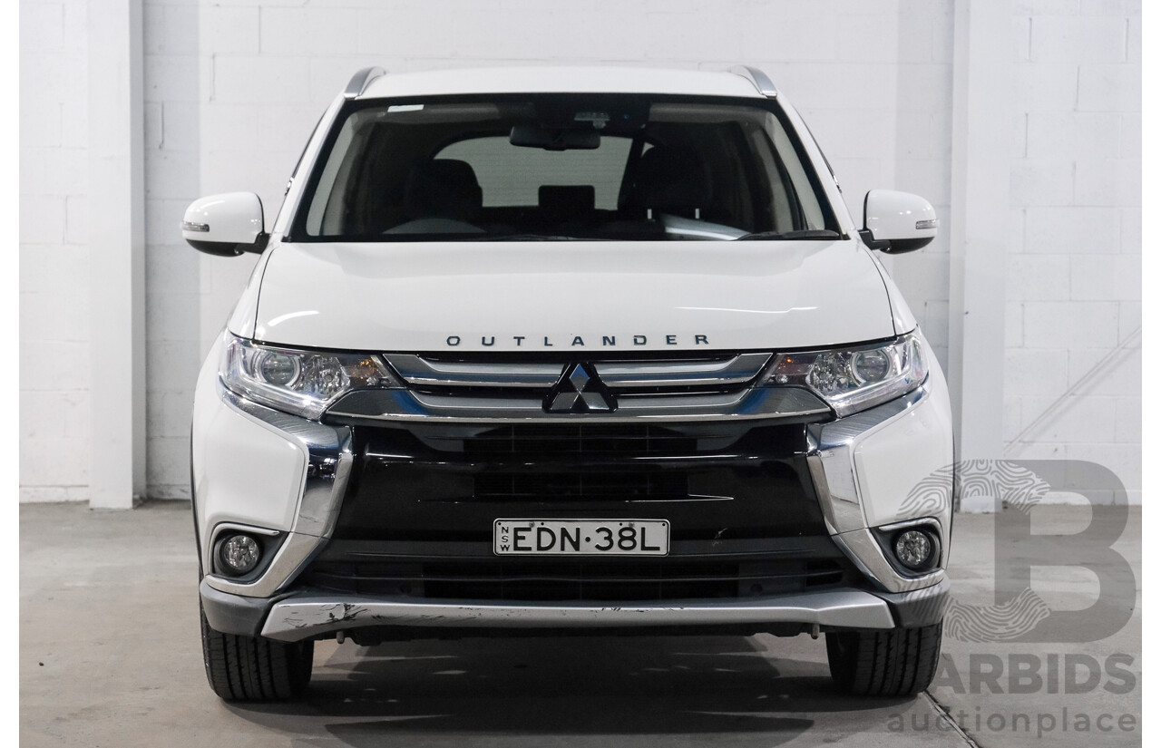 01/2018 Mitsubishi Outlander LS (AWD) ZL MY18.5 4d Wagon White 2.4L - 7 Seater