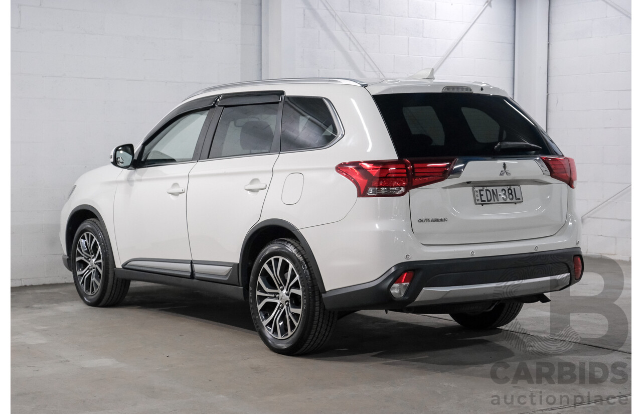 01/2018 Mitsubishi Outlander LS (AWD) ZL MY18.5 4d Wagon White 2.4L - 7 Seater