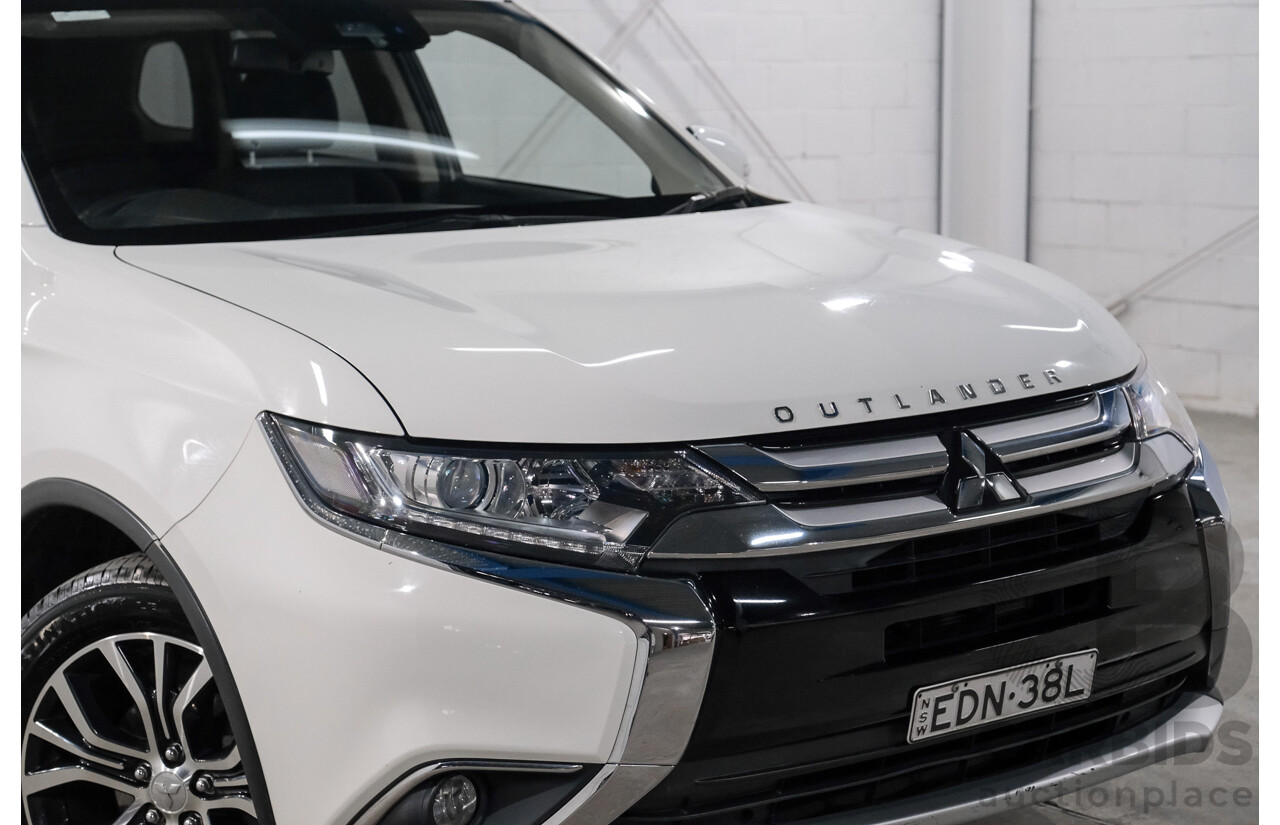 01/2018 Mitsubishi Outlander LS (AWD) ZL MY18.5 4d Wagon White 2.4L - 7 Seater
