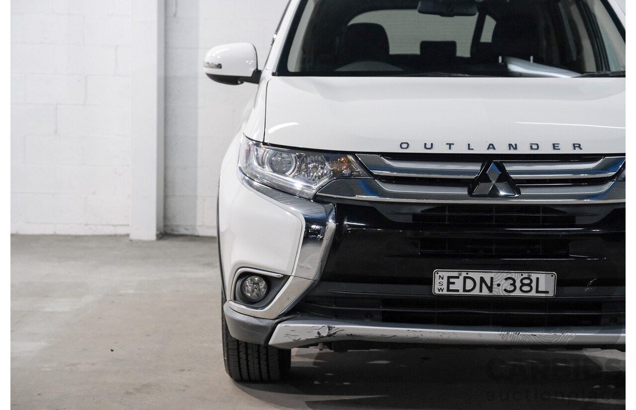 01/2018 Mitsubishi Outlander LS (AWD) ZL MY18.5 4d Wagon White 2.4L - 7 Seater