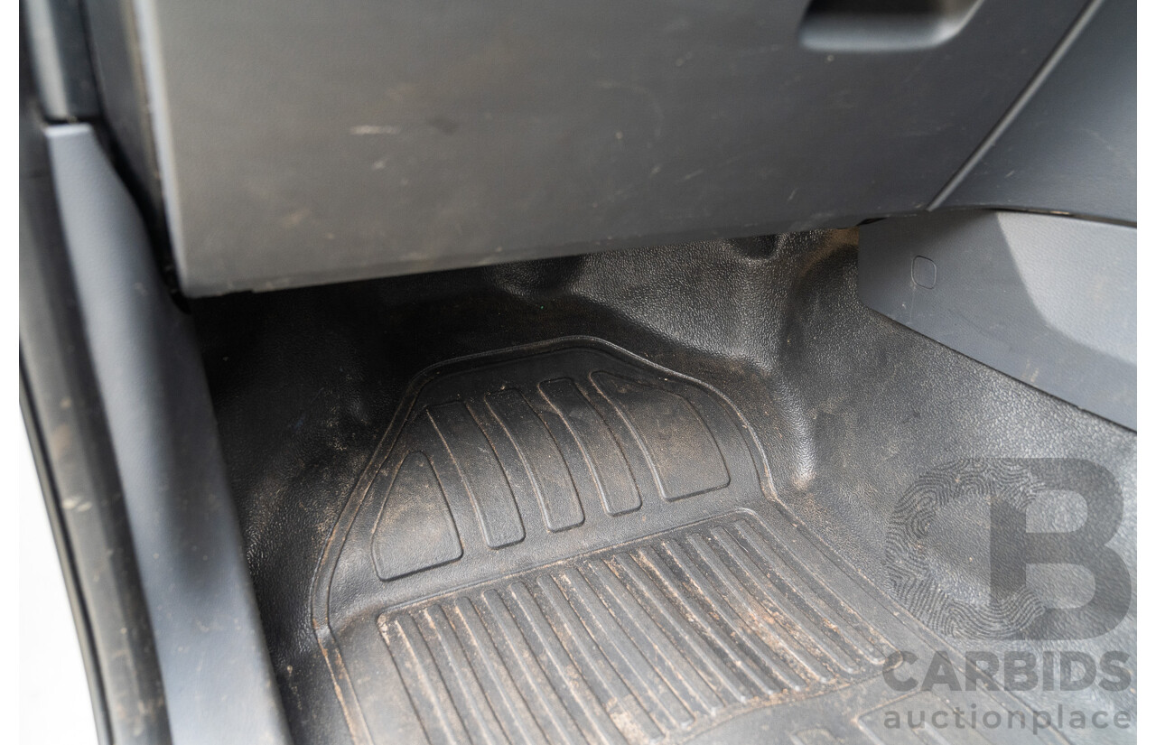 06/2012 Mazda BT-50 XT (4x2)  Freestyle C/Chas White Turbo Diesel 3.2L