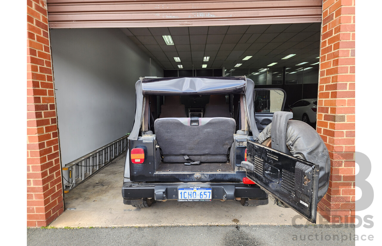 08/2006 Jeep Wrangler Sport (4x4) TJ 2d Softtop Black 4.0L