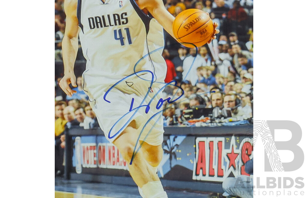 Dirk Nowitzki NBA Champion Signed Framed Photo