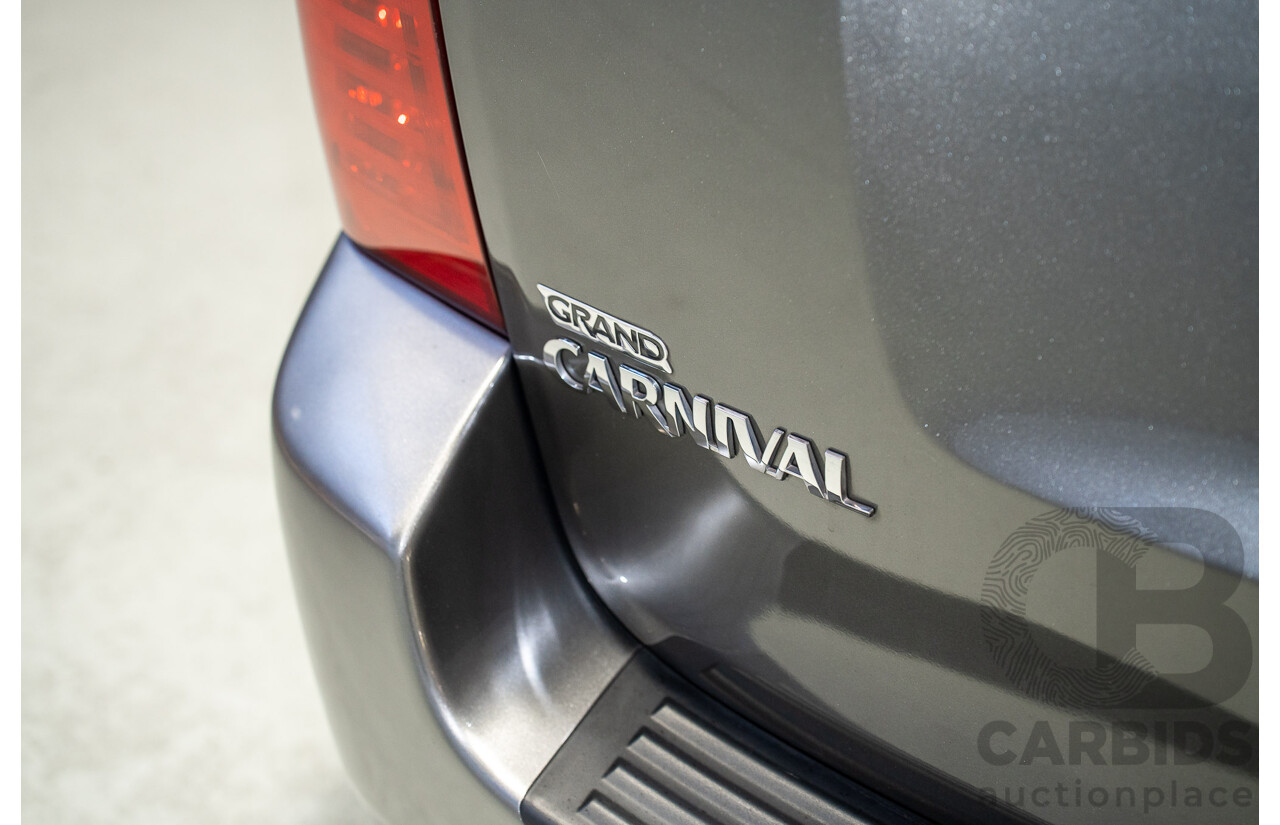 03/2011 Kia Grand Carnival Si FWD VQ MY11 4D Wagon Silver 3.5L
