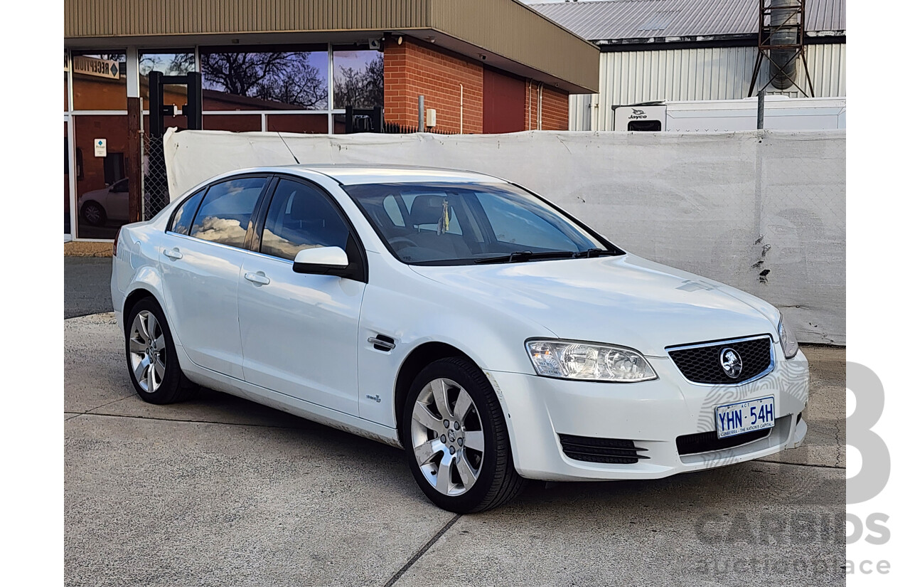 10/2010 Holden Commodore Omega VE MY10 4d Sedan White 3.0L