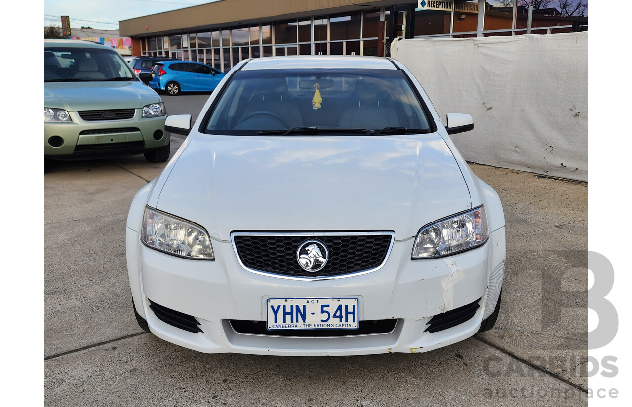 10/2010 Holden Commodore Omega VE MY10 4d Sedan White 3.0L