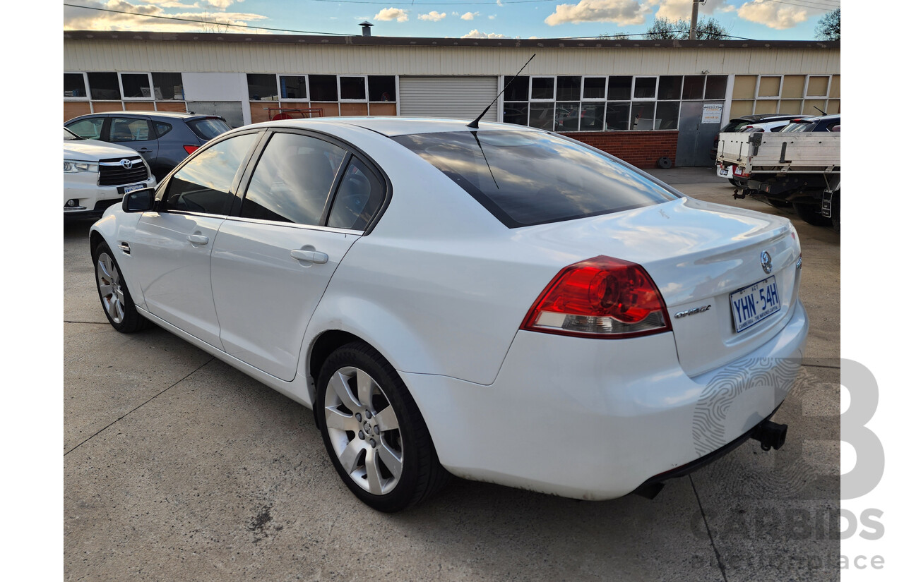10/2010 Holden Commodore Omega VE MY10 4d Sedan White 3.0L