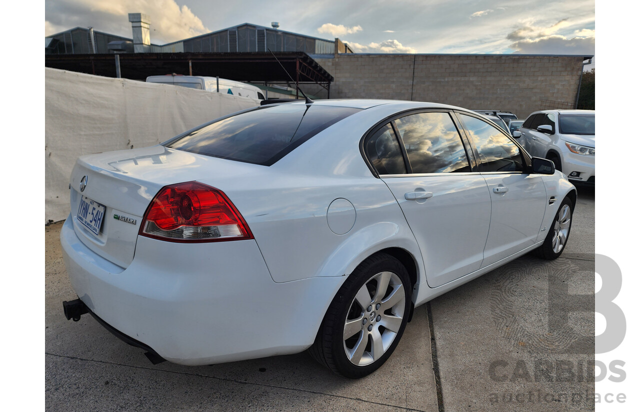 10/2010 Holden Commodore Omega VE MY10 4d Sedan White 3.0L
