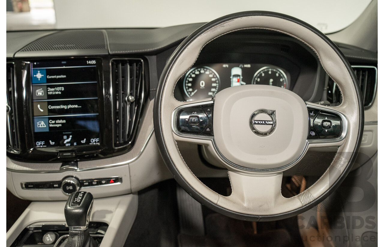 12/2020 Volvo XC60 T5 Inscription (AWD) 246 MY21 4d Wagon Onyx Black Metallic Turbo 2.0L