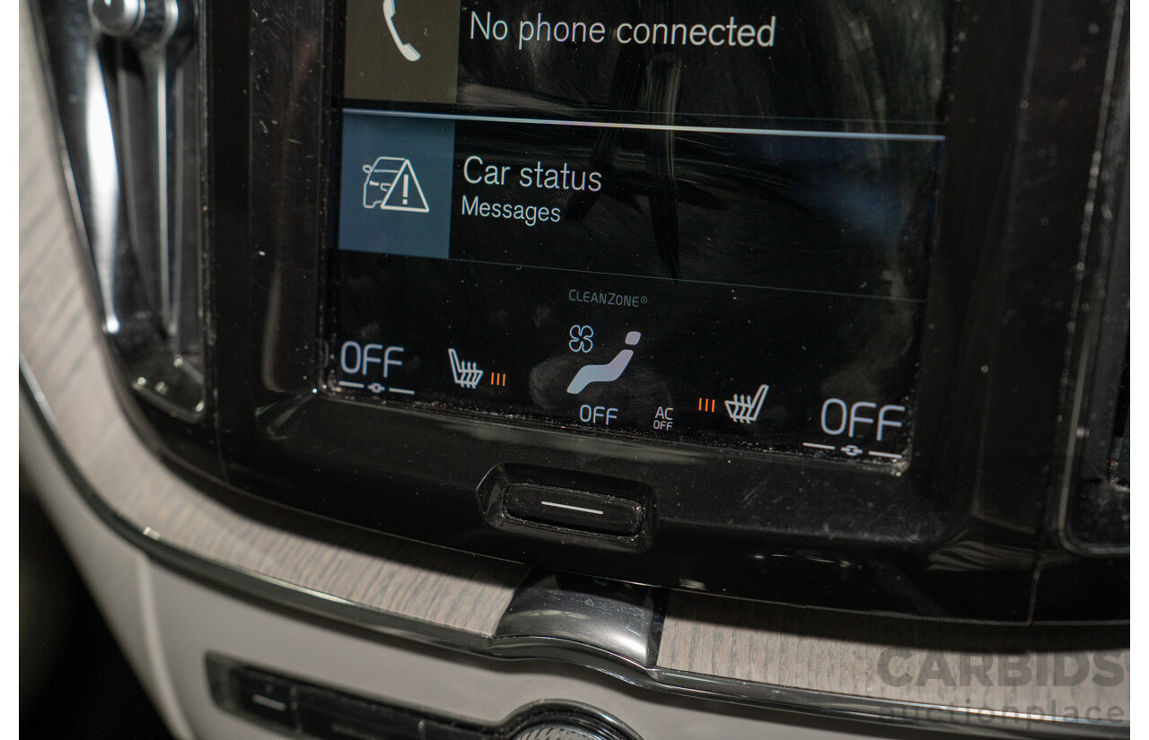 12/2020 Volvo XC60 T5 Inscription (AWD) 246 MY21 4d Wagon Onyx Black Metallic Turbo 2.0L