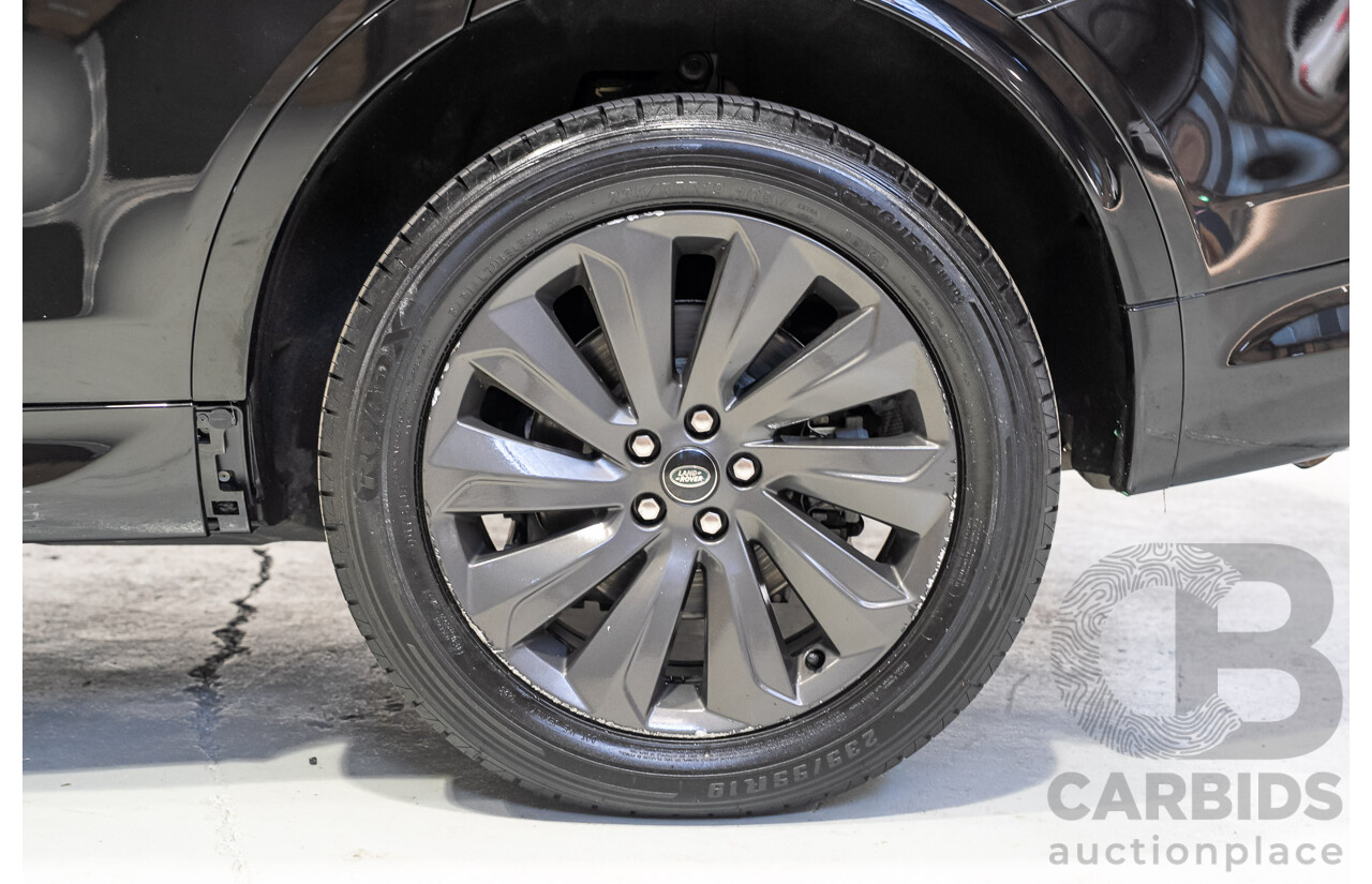 10/2019 Land Rover Discovery Sport D180 R-Dynamic SE (132kW) AWD L550 MY20 4d Wagon Black Turbo Diesel 2.0L - 7 Seater