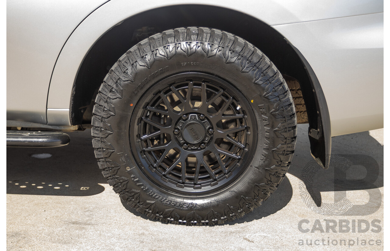 9/2015 Nissan Patrol Ti (4x4) Y62 Series 2 4d Wagon Brilliant Silver Metallic V8 5.6L