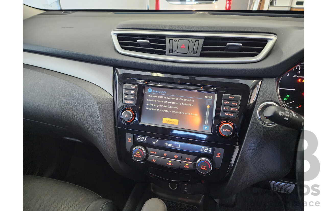 10/2014 Nissan X-Trail ST-L (fwd) T32 4d Wagon White 2.5L