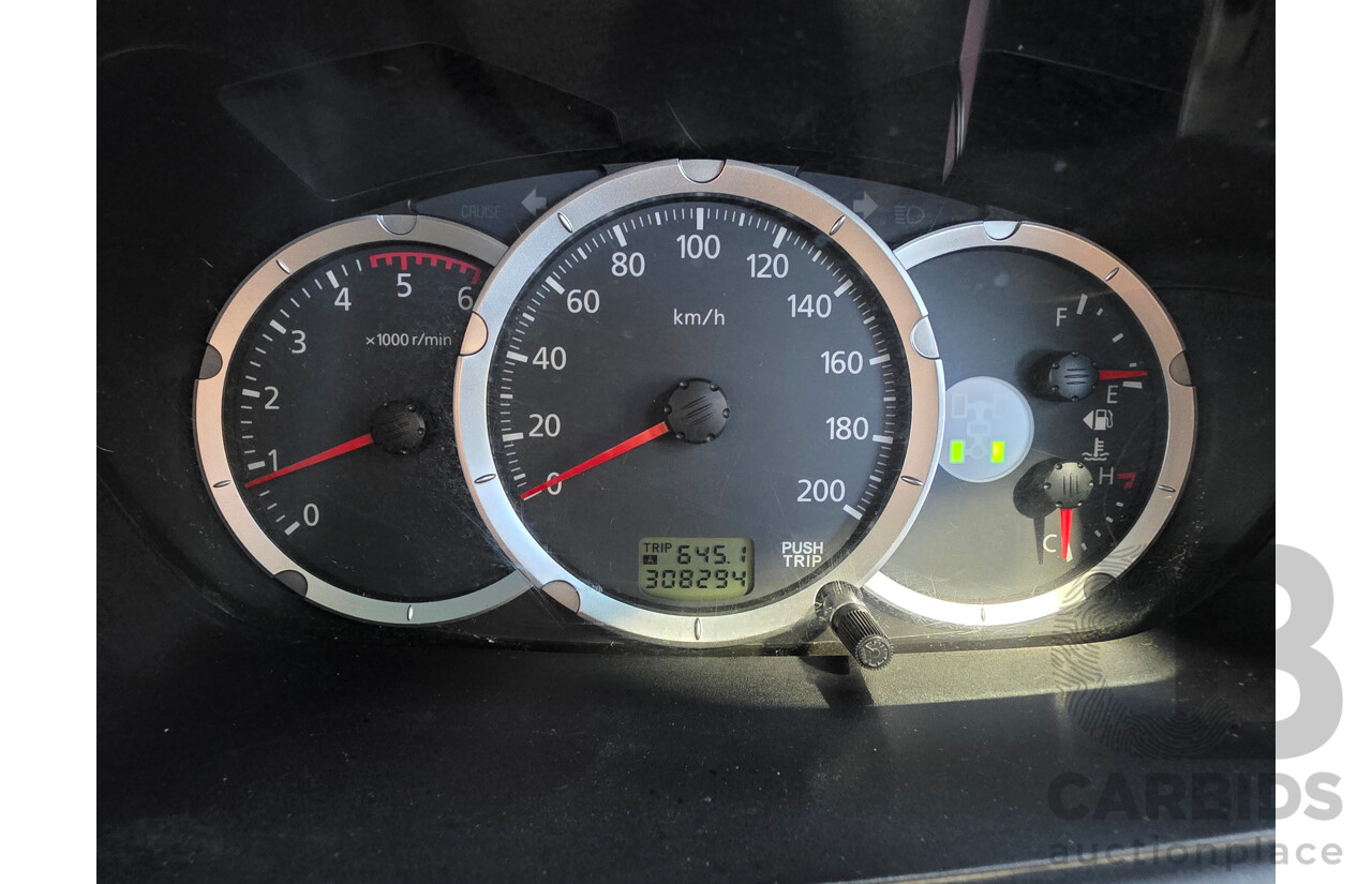 08/2011 Mitsubishi Triton GLX-R (4x4) MN MY11 Double Cab Utility White 2.5L
