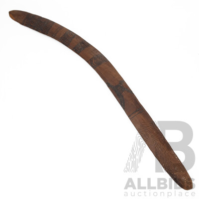 Vintage Carved Indigenous Mulga Wood Boomerang with Carved Detail to Face