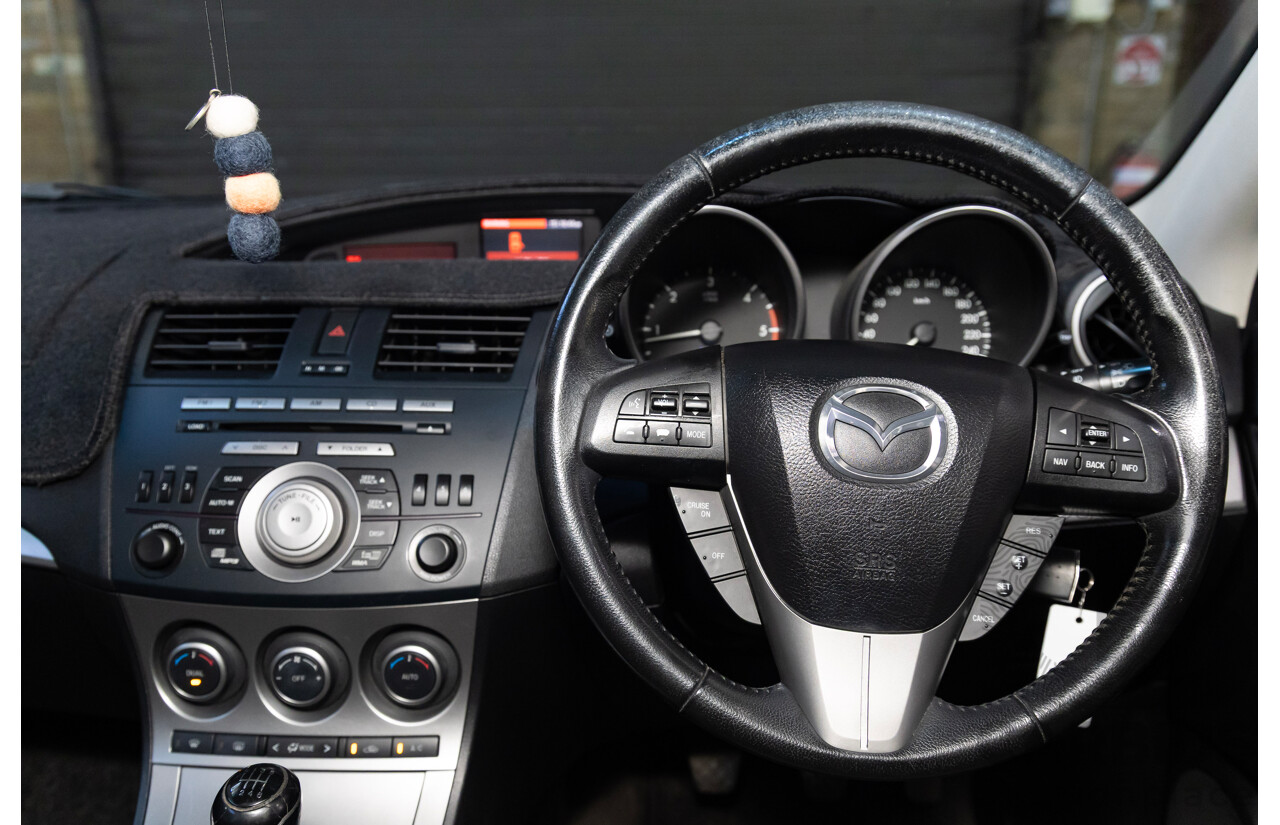 12/2010 Mazda 3 BL 10 Upgrade 5d Hatchback Black 2.2L