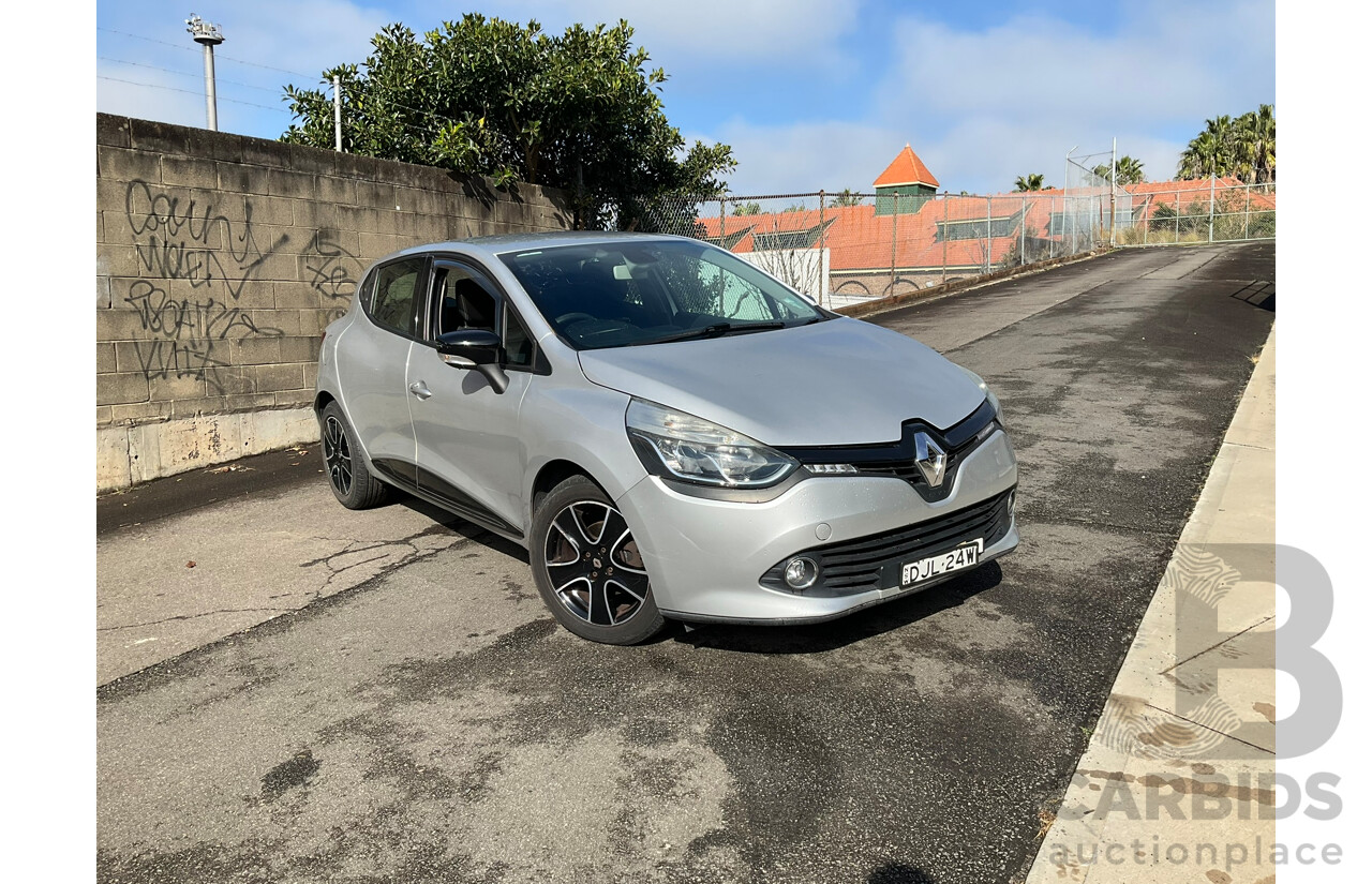 08/2016 Renault Clio Expression X98 5D Hatchback Grey Turbo 1.2L