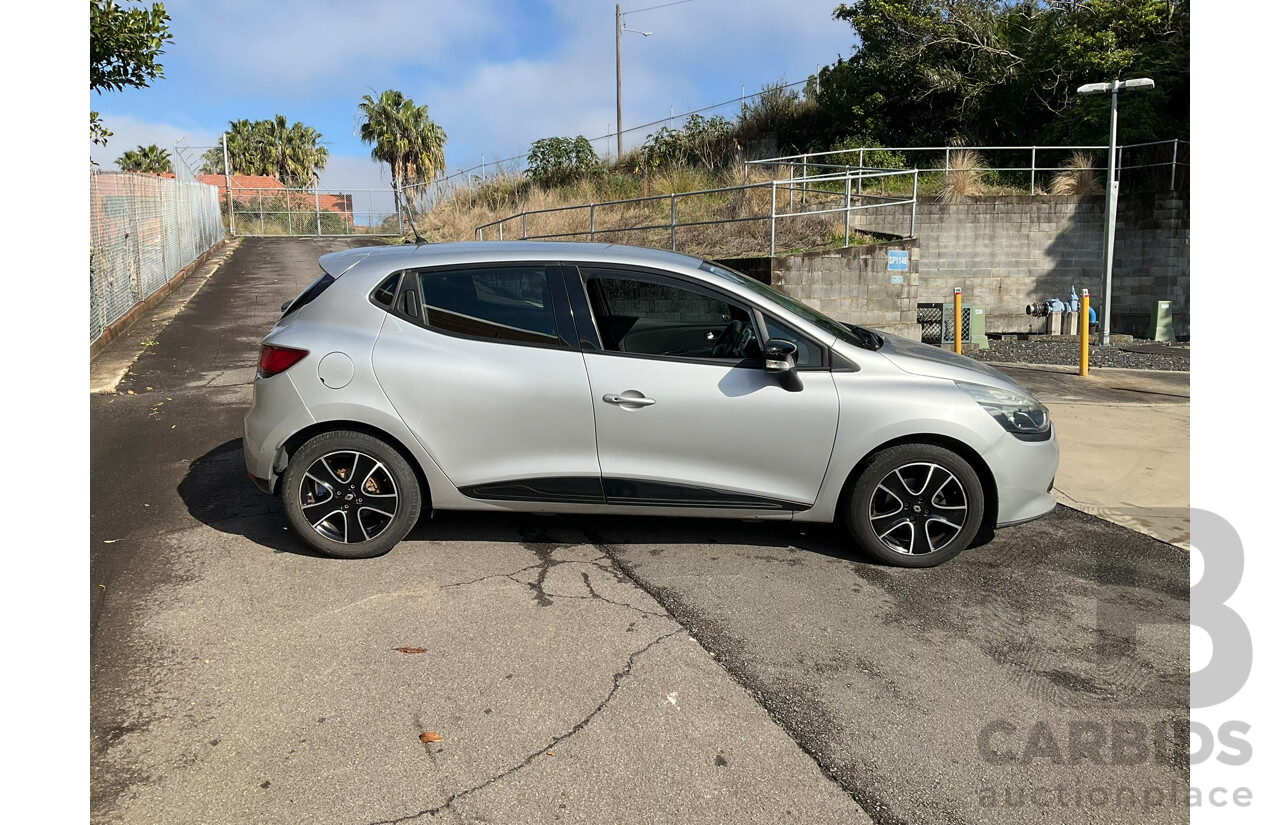 08/2016 Renault Clio Expression X98 5D Hatchback Grey Turbo 1.2L