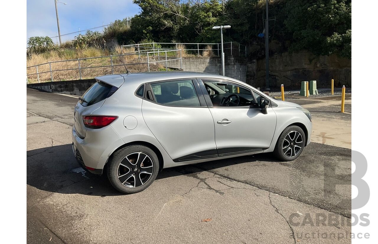 08/2016 Renault Clio Expression X98 5D Hatchback Grey Turbo 1.2L