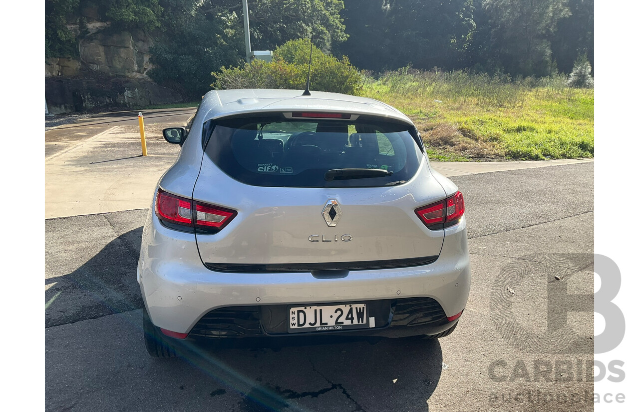 08/2016 Renault Clio Expression X98 5D Hatchback Grey Turbo 1.2L