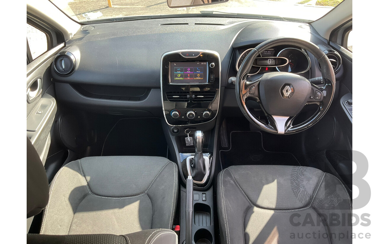 08/2016 Renault Clio Expression X98 5D Hatchback Grey Turbo 1.2L