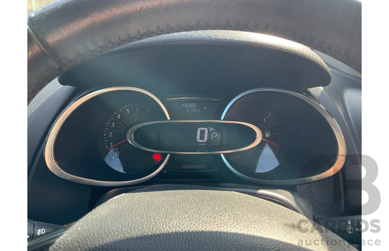 08/2016 Renault Clio Expression X98 5D Hatchback Grey Turbo 1.2L
