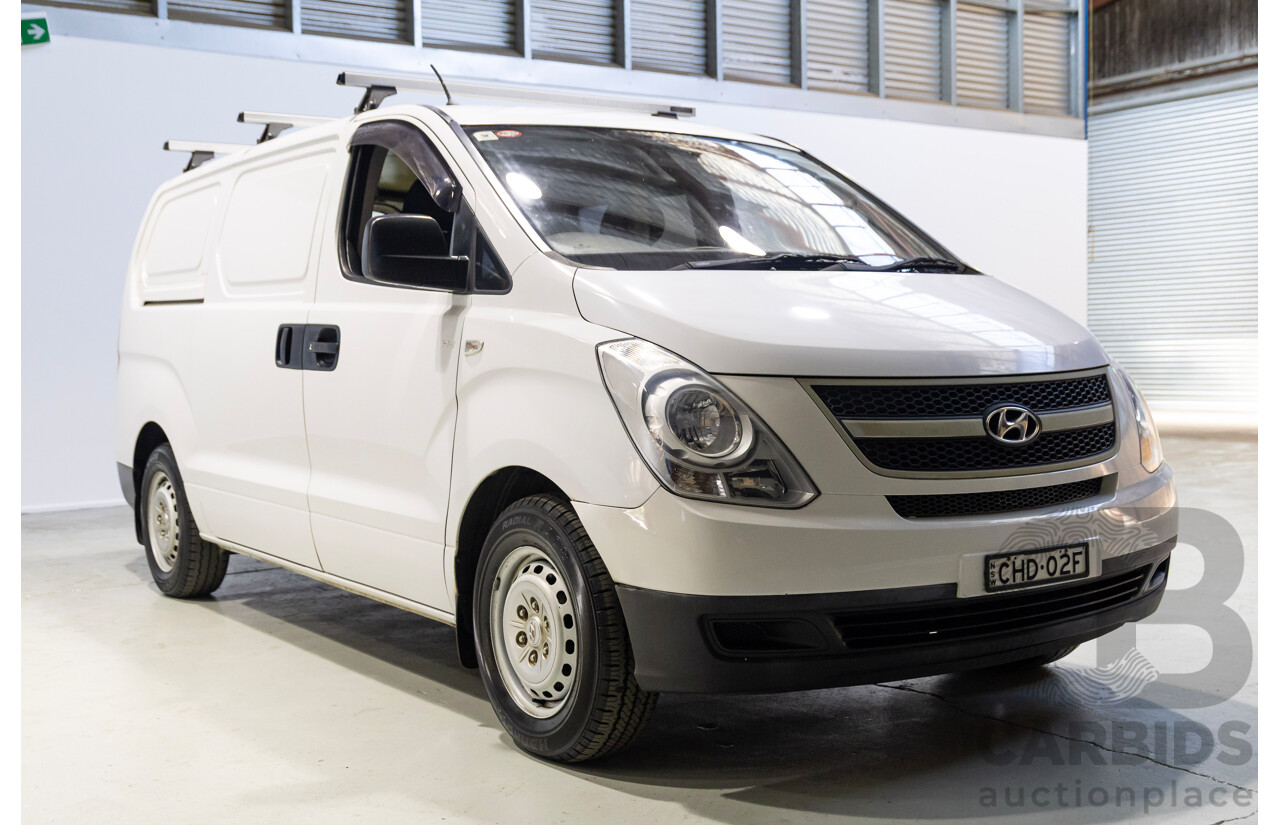 04/2012 Hyundai iLoad (RWD) TQ MY12 4d Van White 2.4L Converted Camper