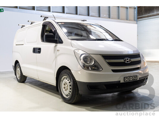 04/2012 Hyundai iLoad (RWD) TQ MY12 4d Van White 2.4L