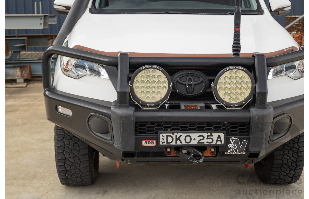 10/2015 Toyota Fortuner GX (4x4) GUN156R 4d Wagon White Turbo Diesel 2.8L