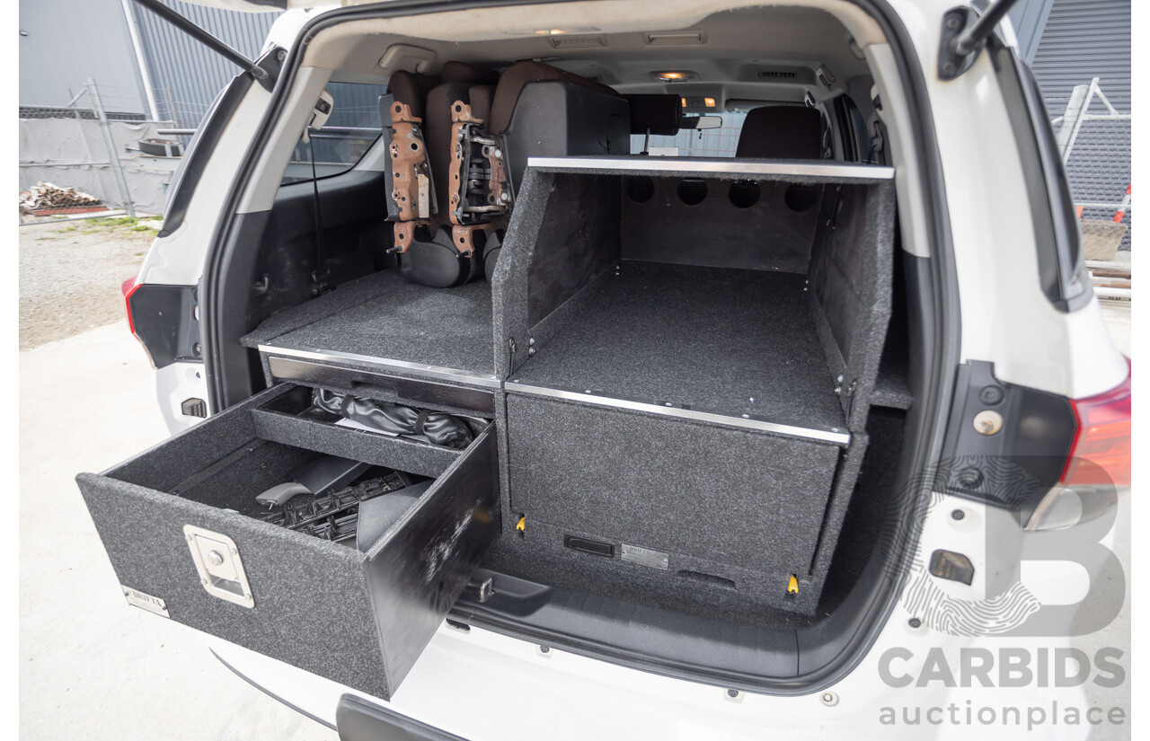 10/2015 Toyota Fortuner GX (4x4) GUN156R 4d Wagon White Turbo Diesel 2.8L