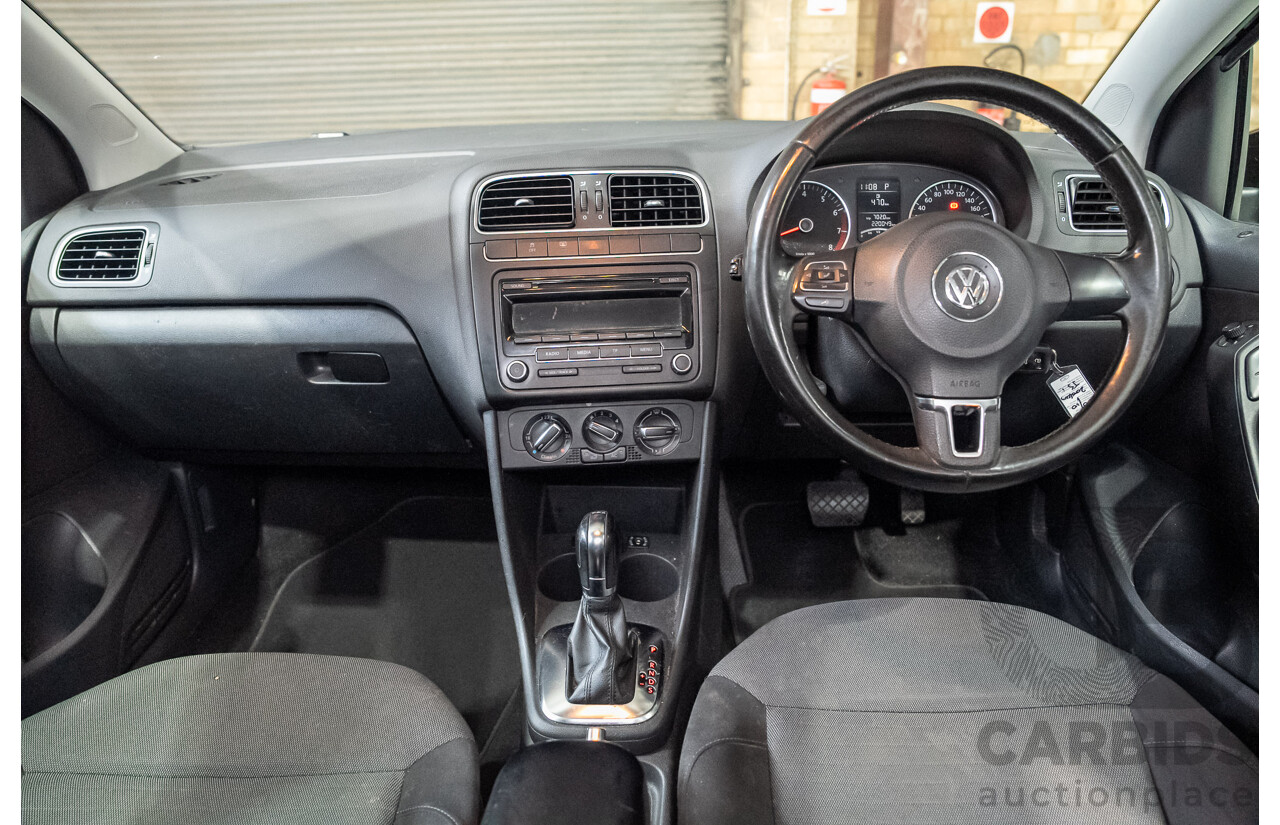 11/2010 Volkswagen Polo 77 TSI Comfortline 6R MY11 5d Hatchback Turbo Black 1.2L