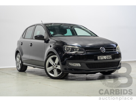 11/2010 Volkswagen Polo 77 TSI Comfortline 6R MY11 5d Hatchback Turbo Black 1.2L