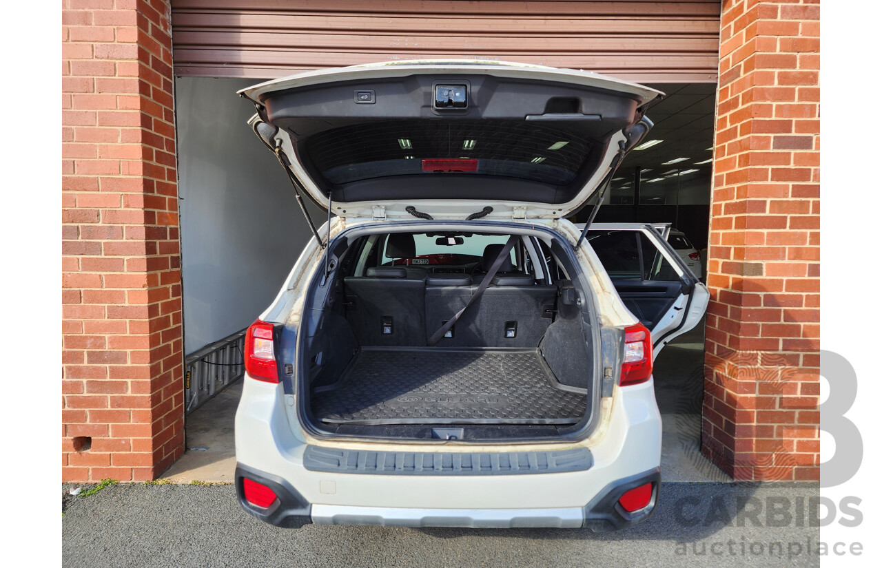 09/2017 Subaru Outback 2.5i Premium AWD MY17 4d Wagon White 2.5L