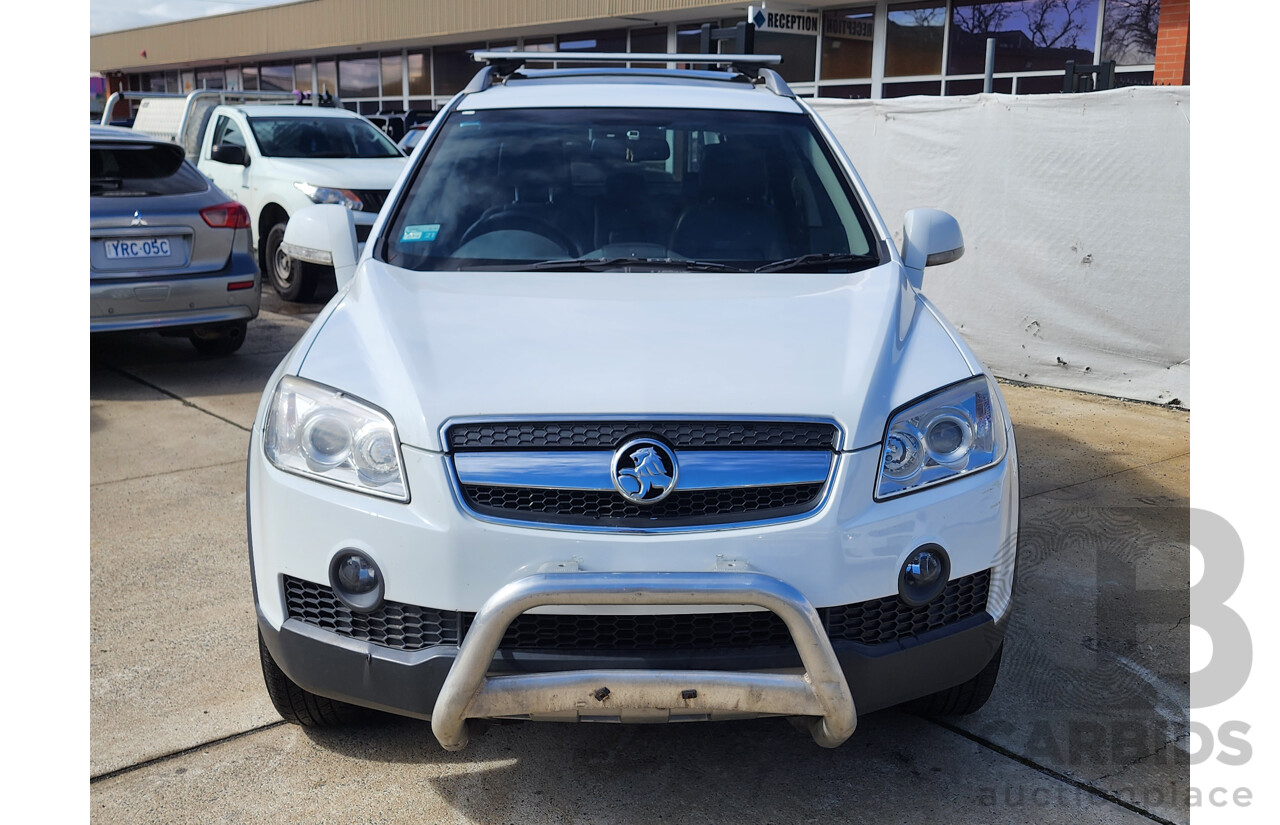 11/2010 Holden Captiva LX (4x4) CG MY10 4d Wagon White 3.2L