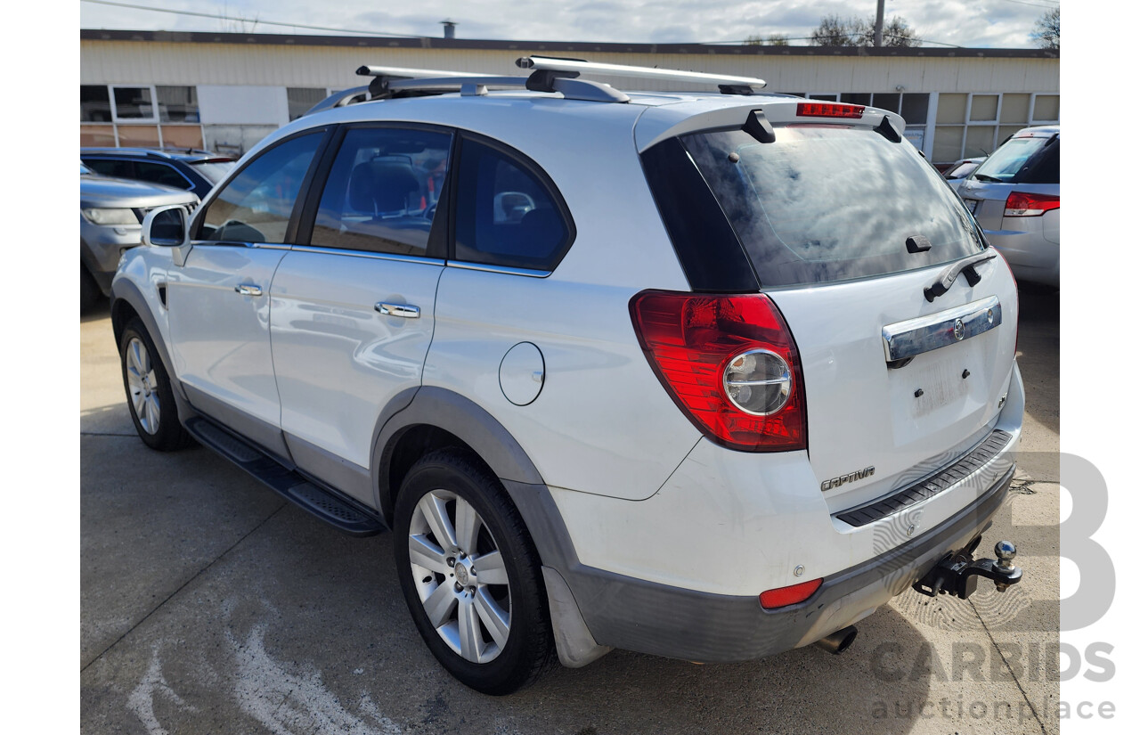 11/2010 Holden Captiva LX (4x4) CG MY10 4d Wagon White 3.2L