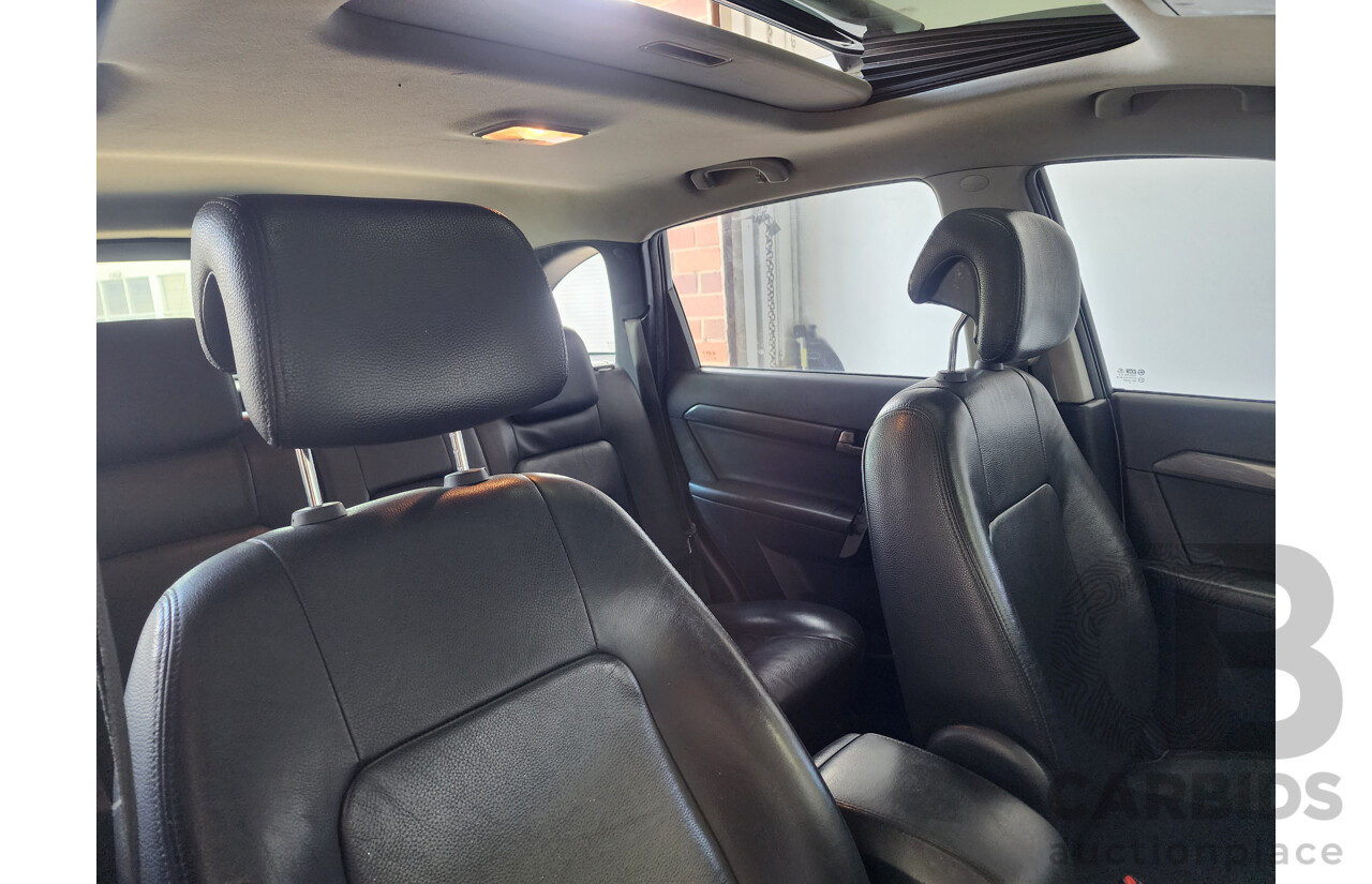 11/2010 Holden Captiva LX (4x4) CG MY10 4d Wagon White 3.2L