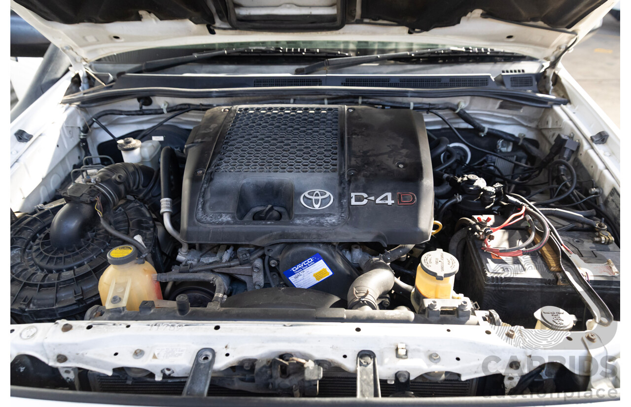 08/2006 Toyota Hilux SR (4x4) KUN26R Dual Cab P/Up White 3.0L