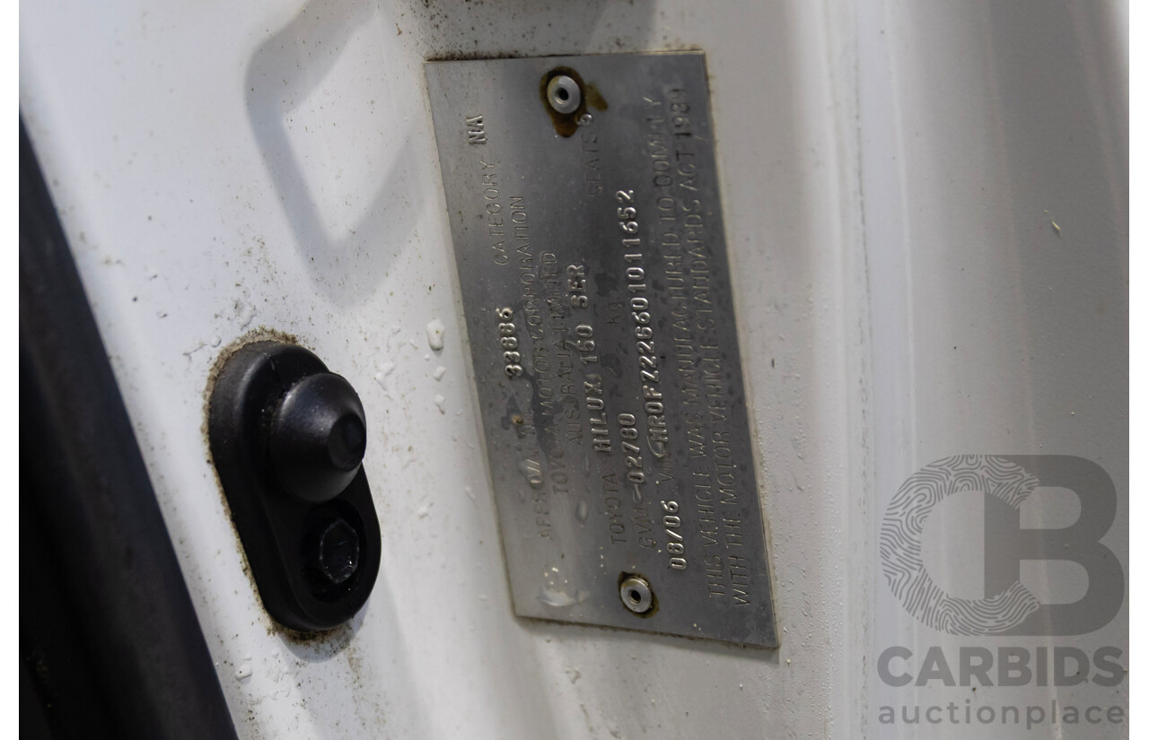 08/2006 Toyota Hilux SR (4x4) KUN26R Dual Cab P/Up White 3.0L