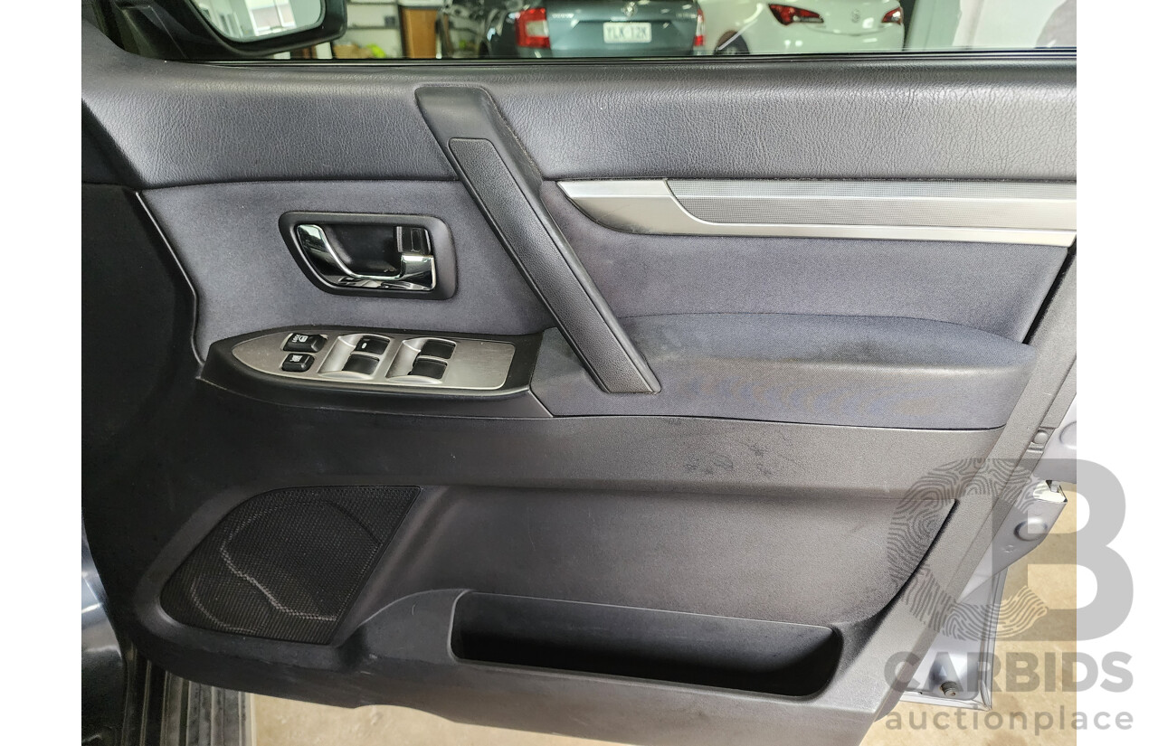 05/2010 Mitsubishi Pajero Activ NT MY10 4d Wagon Grey 3.2L