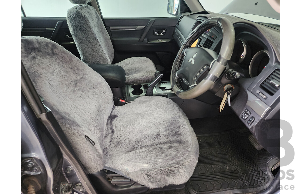 05/2010 Mitsubishi Pajero Activ NT MY10 4d Wagon Grey 3.2L